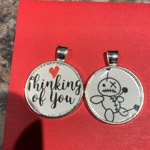 Double sided pendant for a snarky person, its hidden second side or swings